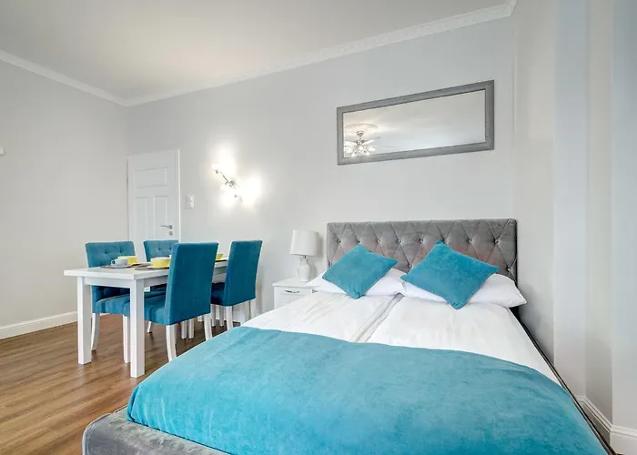 3 City Apartments - Solaro
